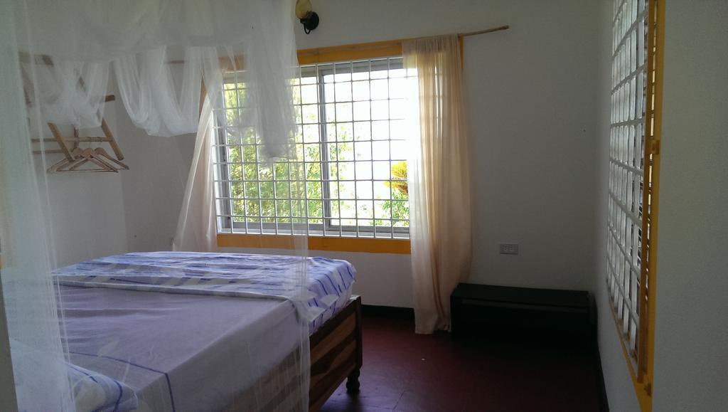 Germaican Hostel بورت أنطونيو الغرفة الصورة