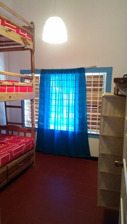 Germaican Hostel بورت أنطونيو الغرفة الصورة